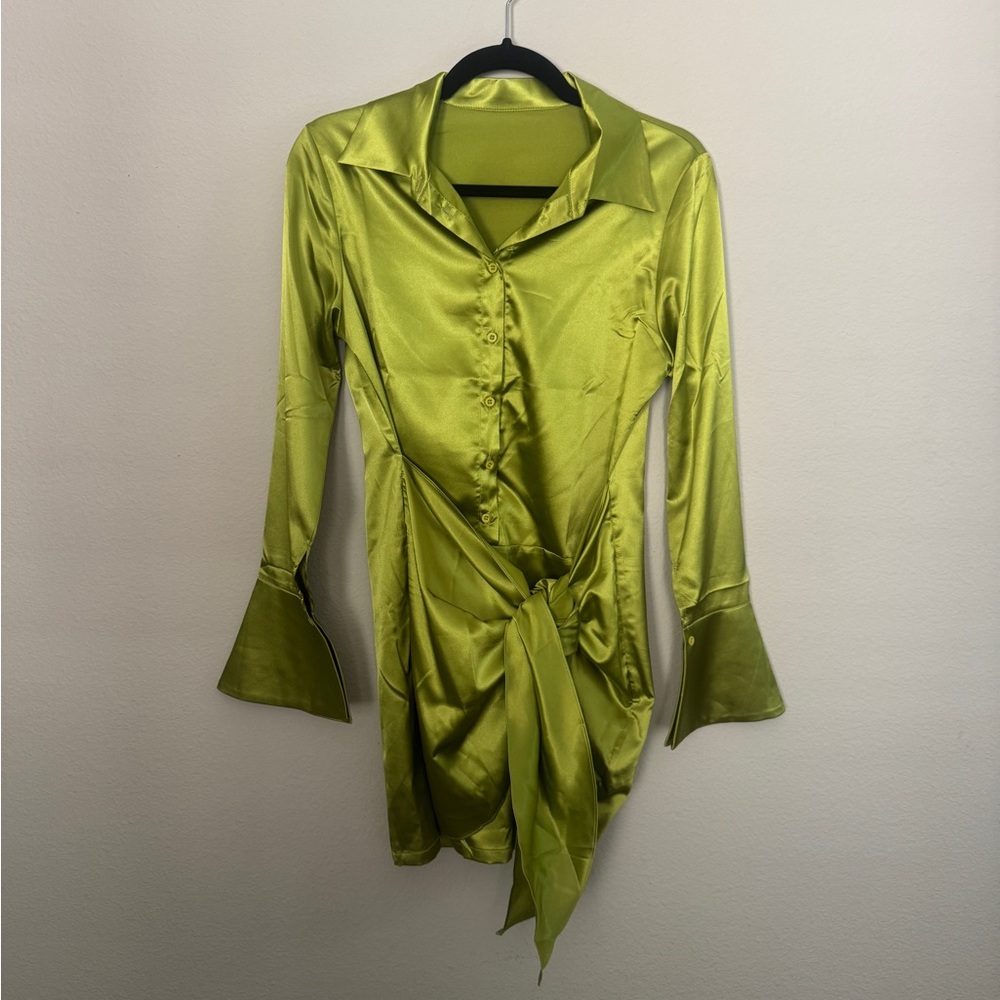 Elegant Satin Lime Green Long Sleeve Dress with Tie Front NWT